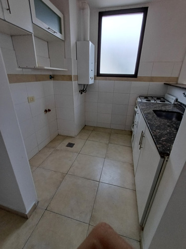 Alquiler Departamento 1 Dormitorio Balcón Frente Expensas Bajas Barrio General Paz