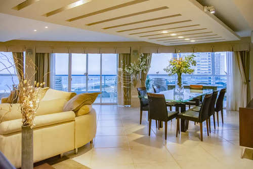 Departamento En Venta De 3 Dormitorios En Torre Nueva York.