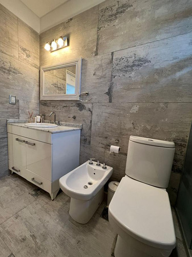 Imagen 11 de 30 de Casa De 4 Amb, En Pb , Opcional A 2da Planta Barrio Los Naranjos