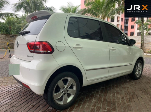 Imagem 6 de 15 de Vw Fox 2017 1.6 Highline Automático Top De Linha