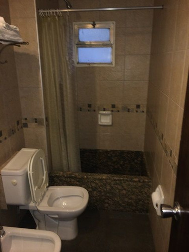 Departamento En Venta Ubicado En Balvanera, Capital Federal, Buenos Aires