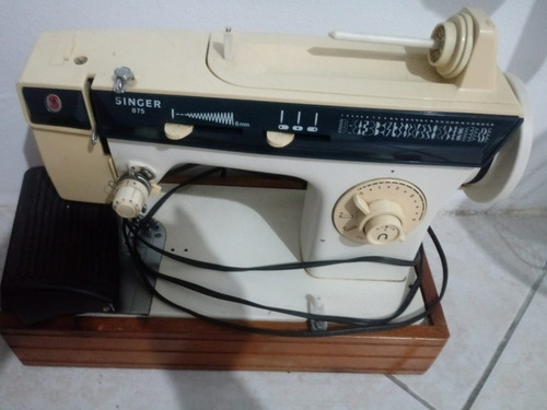 Imagem 1 de 1 de Maquina Singer