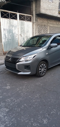Bonito Automovil Sedan Estandar,clima,todo Le Funciona, Fact