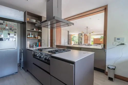 Casa En Venta En La Calera. Cod V6010