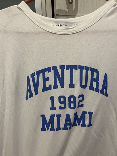 Playera Estampada Mujer Zara Talla Chica (Usado)