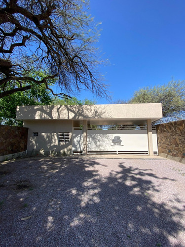 Barrio Privado Los Aromos , Conjunto Inmobiliario Completo
