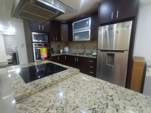 Town House En Conjunto Residencial Villa Florencia 2, Tazajal, Naguanagua. Foth- 426 Fg