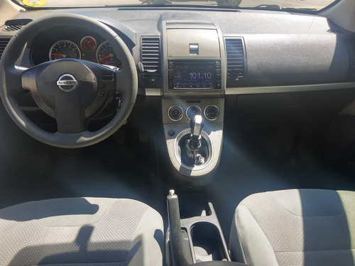 Imagem 6 de 15 de Nissan Sentra 2011 2.0 Flex 4p