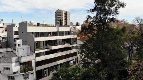 2 Amb : S/ Boulevard : Ampl Patio : Diseño Y Calidad