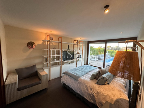 Luminosa Casa En Marbella
