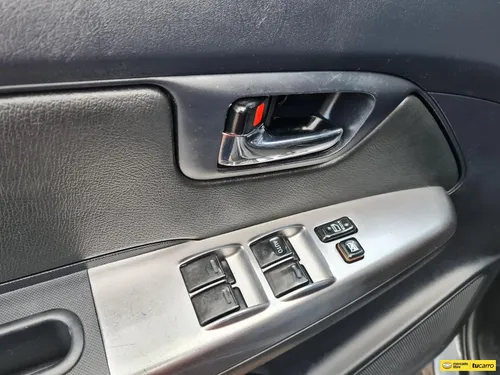 Toyota Fortuner 2.7cc At Aa 4x2 7 Pasajeros