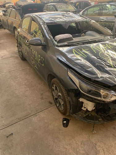 Imagen 1 de 10 de Kia Forte 2021 A/t. Solo Por Partes Desarme De Aseguradora P