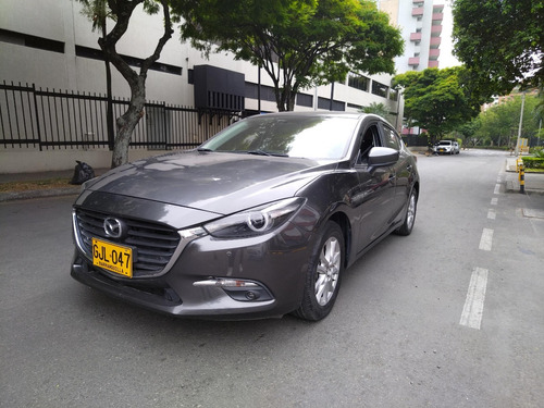 Mazda 3 2.0 Touring