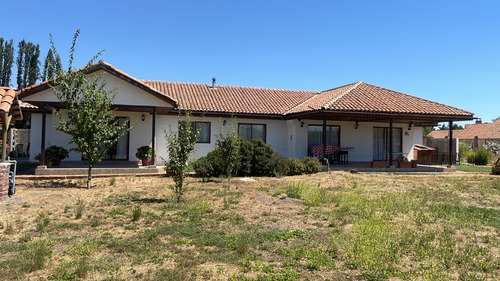 Se Vende Casa - Loteo Villa Angostura