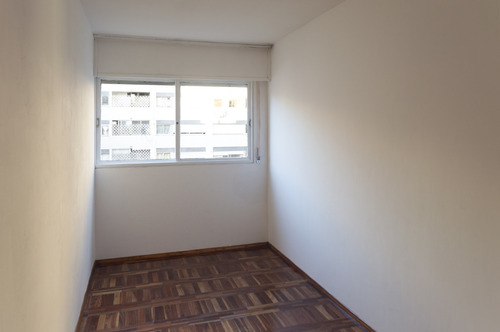 Imagen 10 de 12 de Dueño Vende. Apto 3 Dormitorios, Recién Reciclado.
