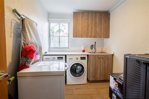 Imagen 7 de 21 de Casa En Venta De 5 Dorm. En La Reina