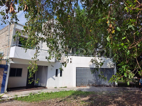 Se Vende Casa En Col. Juan Jose Rios Ii En Villa De Alvarez, Colima