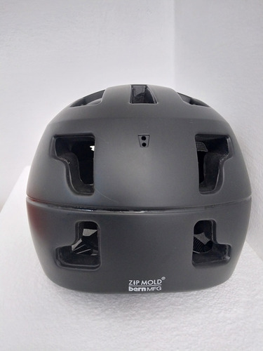 Casco Bern Zip Mold (Usado)