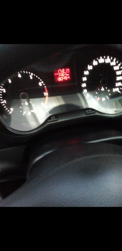 Imagem 7 de 10 de Volkswagen Spacefox 2012 1.6 Trend Total Flex 5p