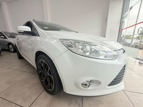 Ford Focus III 2.0 Sedan Se Plus At6
