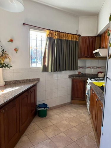Duplex 3 Ambientes Con Garage Y Terracita Con Parrilla