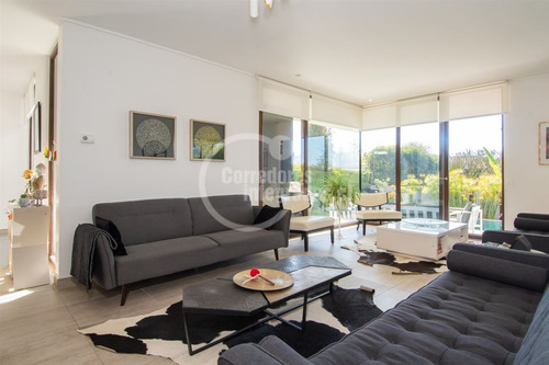 Casa En Venta En Exclusivo Condominio De Concón