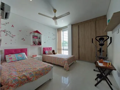Casa Con Piscina En Picacho En Arriendo O Venta