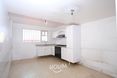 Casa En Lomas De Chapultepec, Miguel Hidalgo Con 3 Recámaras, 290 M², Id: 141682