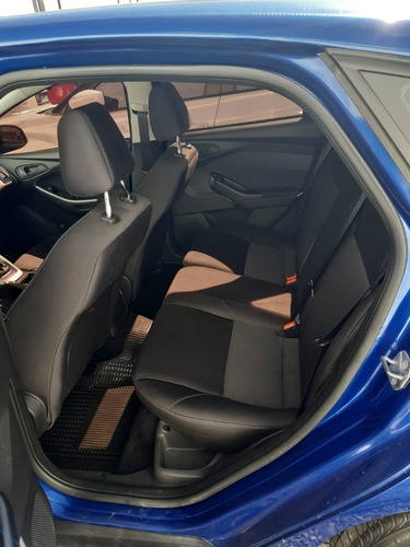 Imagen 11 de 18 de Ford Focus 2016 (1.6) 5p.