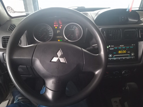 Mitsubishi Pajero TR4 2.0 4x2 Flex Aut. 5p