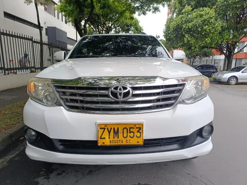 Toyota Fortuner 2.7l 4x2