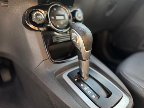 Ford Fiesta 1.6 Titanium Hatch 16v Flex 4p Powershift