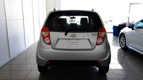Imagen 4 de 9 de Chevrolet - Spark 2017