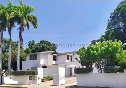 Vendo Casa Quinta Lecheria.
