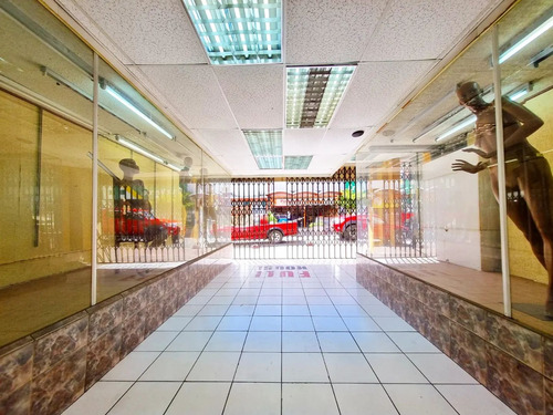 Arriendo De Local En Calle Colon
