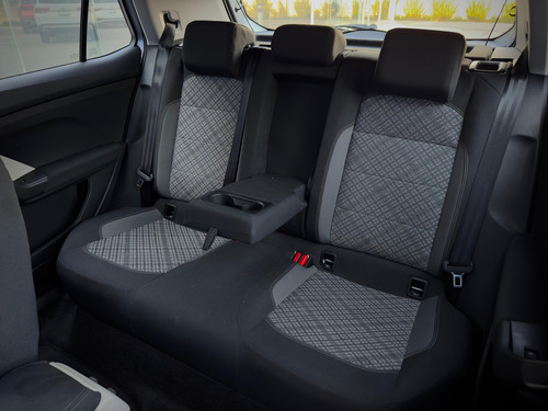 Volkswagen Taigun 1.0 Tsi Comfortline At