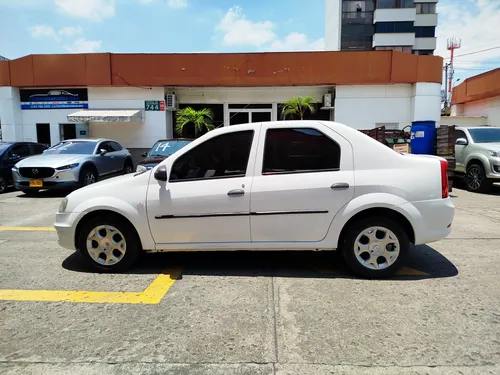 Renault Logan 1.4 Entry Familier