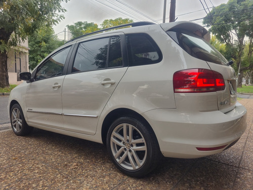 Volkswagen Suran 1.6 Highline Msi 110cv