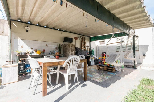Imagen 23 de 25 de Casa - Temperley Oeste