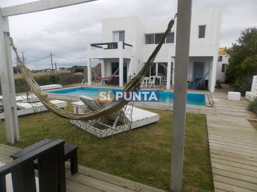 Imagen 9 de 9 de Casa En Venta