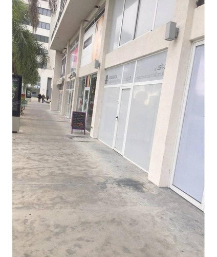 Imagen 6 de 30 de Imperdible Local En North Coral Plaza!!!!