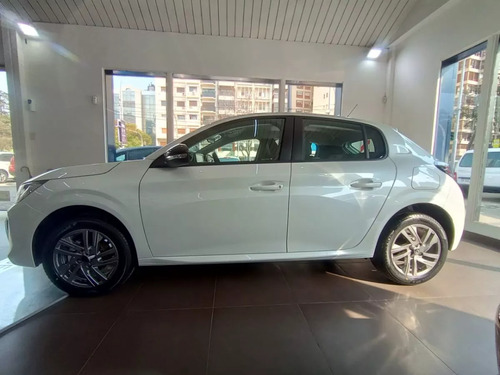Peugeot 208 1.6 Allure