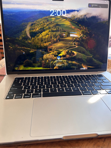 Mac Book Air M3 15-inch Gris (Usado)