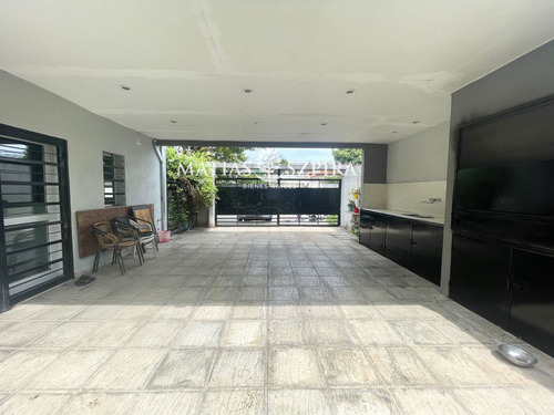 Casa En Venta En Ituzaingó