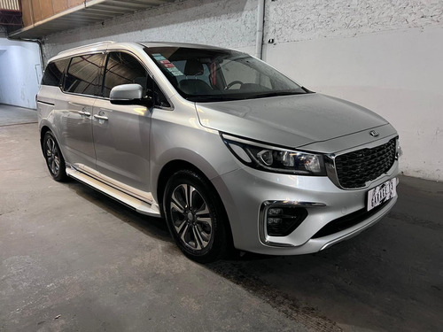 Kia Carnival 2.2 Crdi Ex Premium Avn