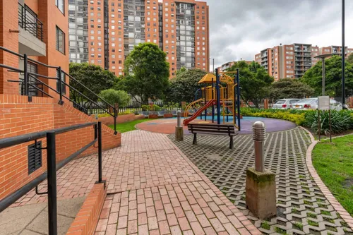 Apartamento En Arriendo En Mazuren. Cod A23614