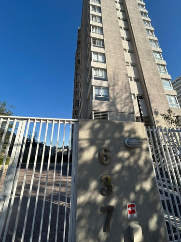 Arriendo Depto. De 1d1b En Fernandez Albano Metro El Parron