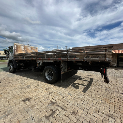 Ford Cargo 1722 4x2 Carga Seca
