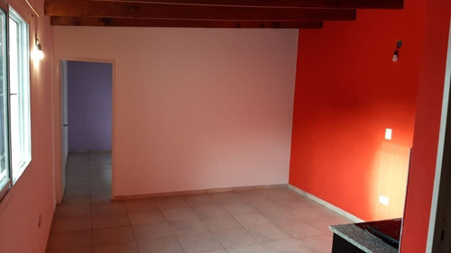 Imagen 19 de 30 de Permuta - Block De Departamentos + Locales Comerciales A La Venta - Moron