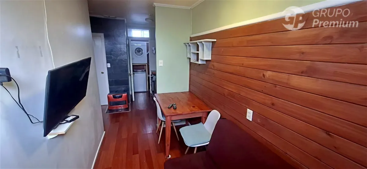 Imagen 2 de 9 de Casa En Arriendo 2 Dormitorios Y Estacionamiento En Valdivia